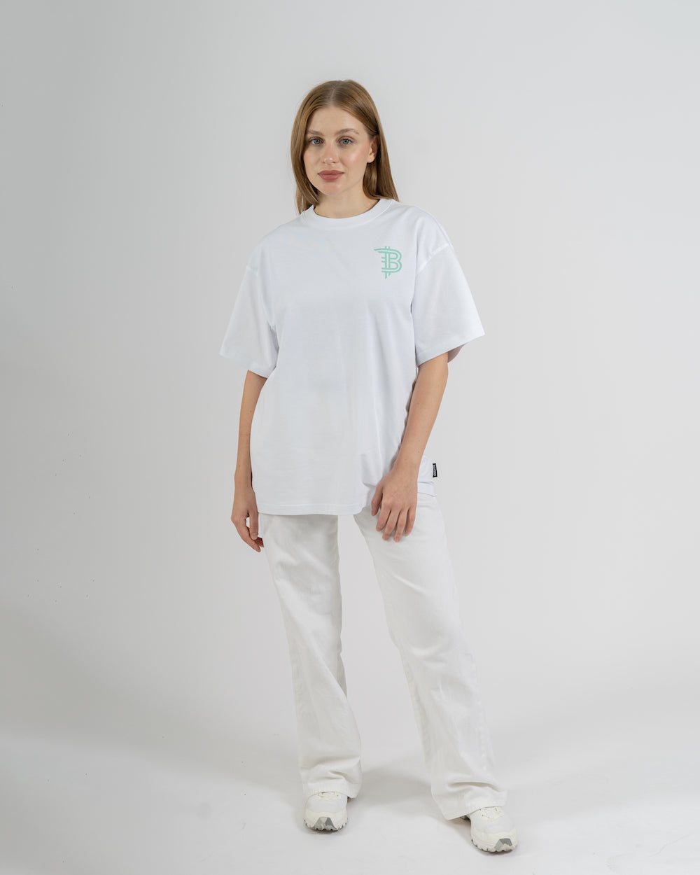 The Wardrobe Unisex T-Shirt White - Elegant & Versatile Casual Wear